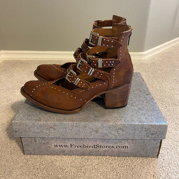 NIB Freebird Felicity Cognac size 10 - Picture 2 of 12